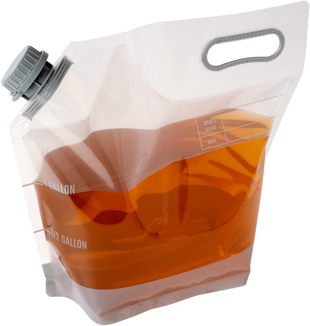 51M33gRiGiL._AC_SL1080_.jpg Restaurantware Cater Tek 1 Gallon Water Containers 10 Drink Bags - Collapsible Includes Tamper-Evident Caps Clear Plastic Beverage Bags For Catered Events Camping or Hiking Durable Handle - Image 1
